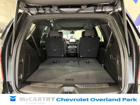 Used 2021 Chevrolet Tahoe Premier w/ Premium Package AWD/4WD image 35