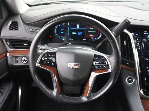 Used 2020 Cadillac Escalade ESV Luxury AWD/4WD image 40