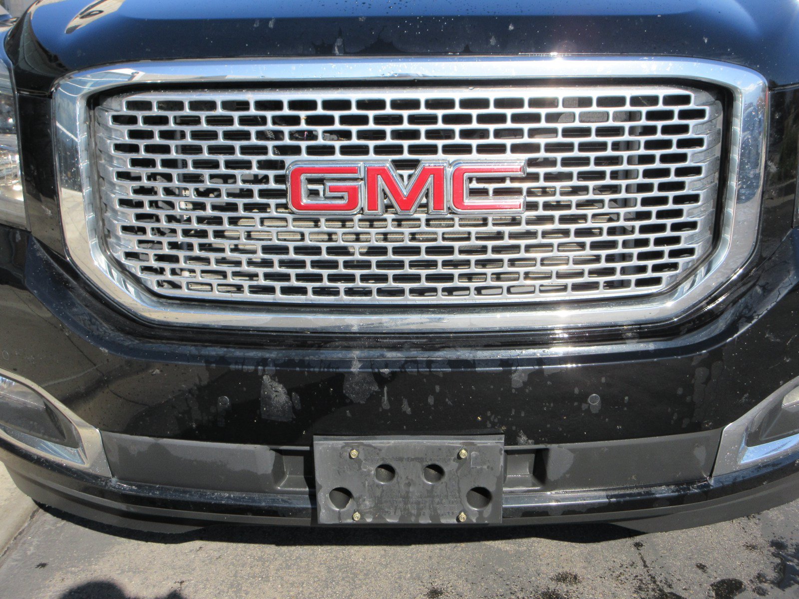 Used 2016 GMC Yukon Denali w/ Open Road Package AWD/4WD image 16