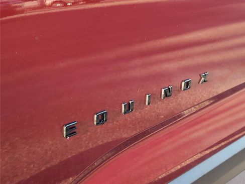 Used 2025 Chevrolet Equinox ACTIV w/ Safety and Technology Package image 10