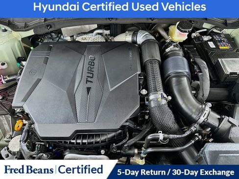 Certified 2025 Hyundai Santa Cruz Limited AWD/4WD image 27