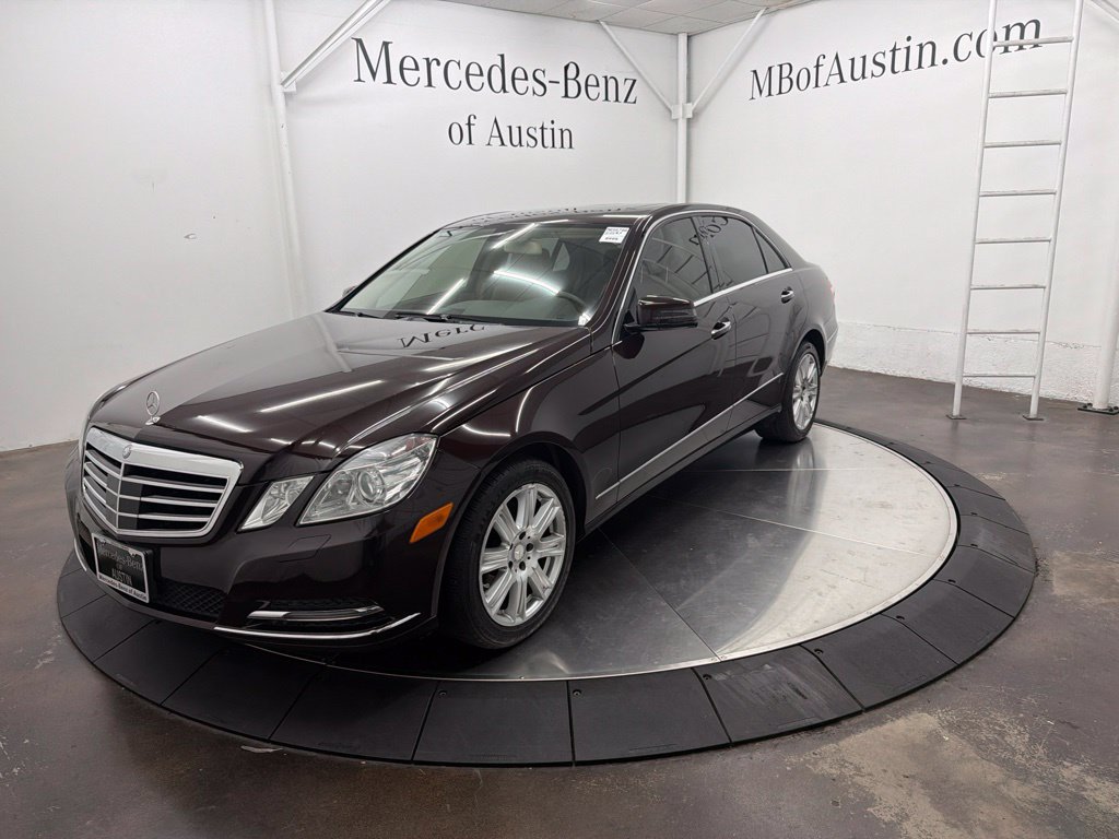 Used 2013 Mercedes-Benz E 350 Sedan image 3