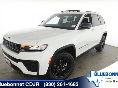 New 2026 Jeep Grand Cherokee Altitude