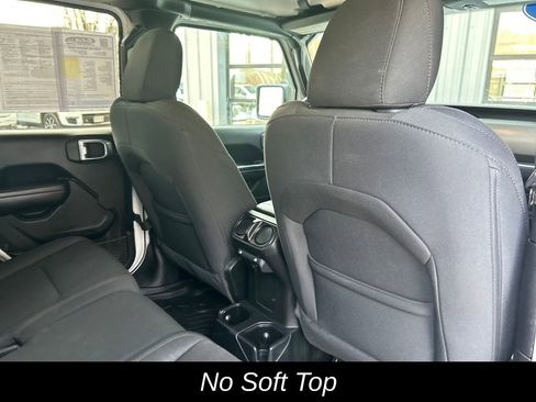 Used 2020 Jeep Gladiator Sport w/ Quick Order Package 24S image 28