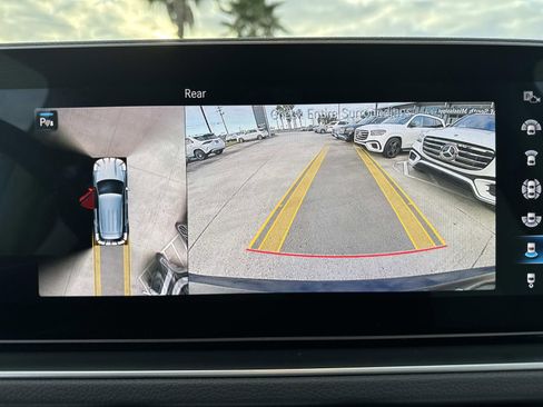 Used 2020 Mercedes-Benz GLE 350 4MATIC image 26