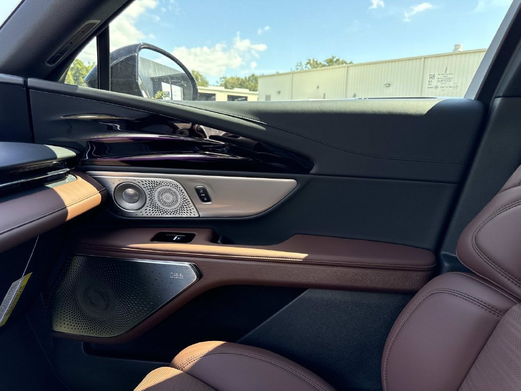 New 2026 Lincoln Nautilus Reserve AWD/4WD image 22