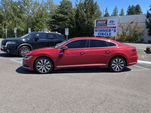 Used 2019 Volkswagen Arteon SE AWD/4WD image 2