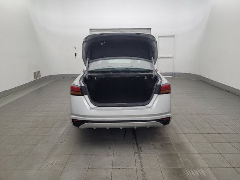 Used 2024 Nissan Altima 2.5 SV FWD image 29