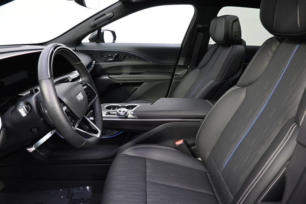 New 2026 Cadillac Lyriq Luxury w/ LPO, Floor Liner Package AWD/4WD image 13