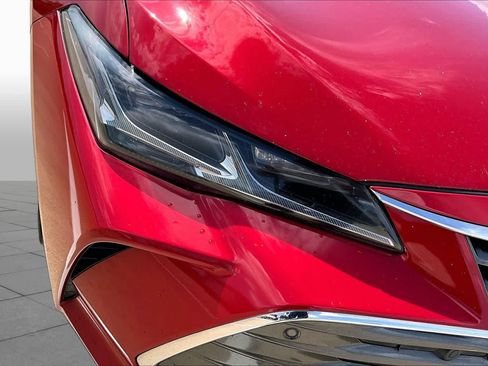 Used 2021 Toyota Avalon Limited w/ Advanced Safety Package FWD image 28