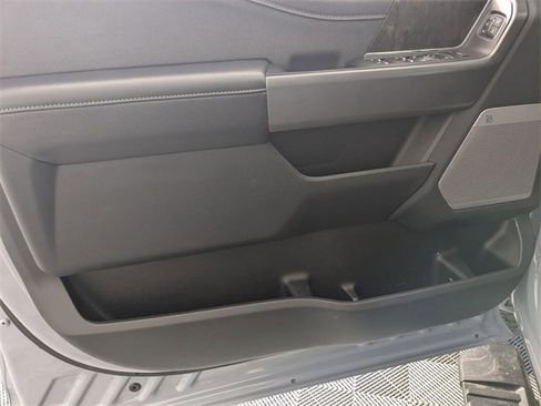 Used 2024 Ford F250 Lariat w/ Sport Appearance Package image 10