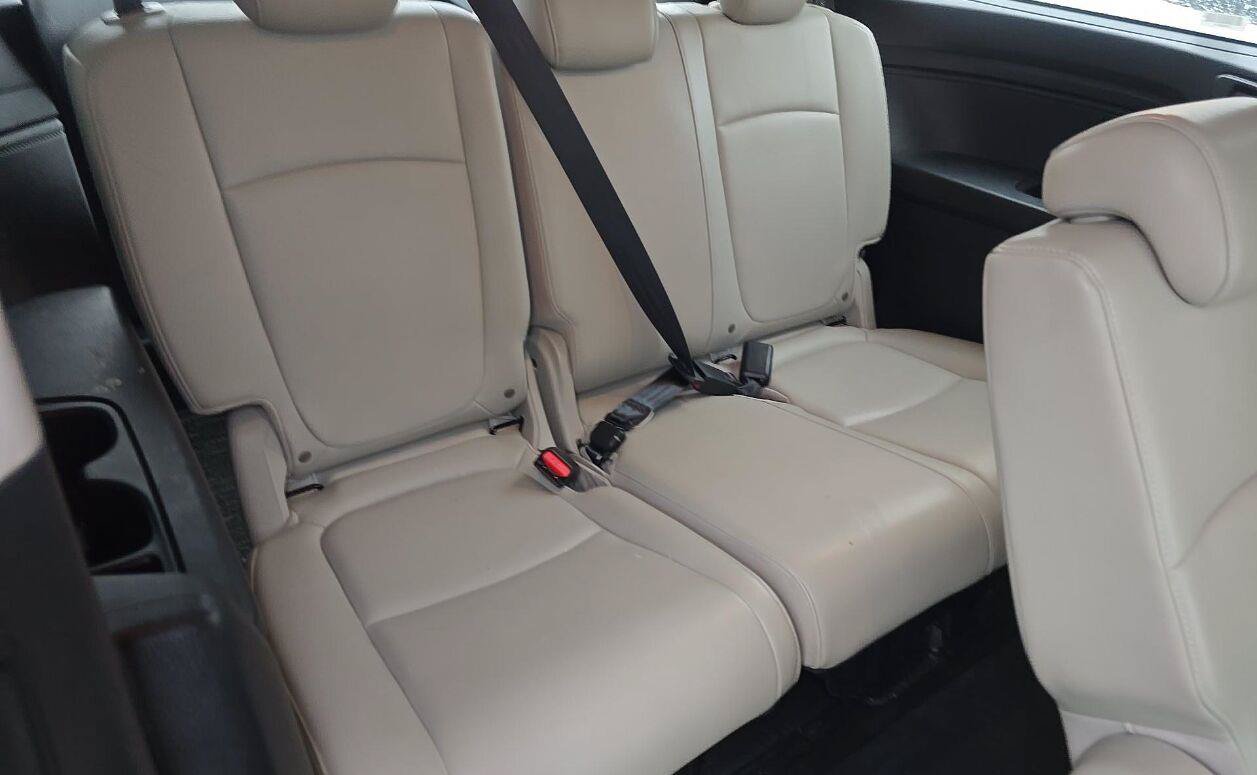 Used 2025 Honda Odyssey EX-L image 5