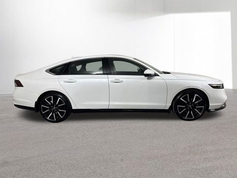 Used 2025 Honda Accord Touring image 36