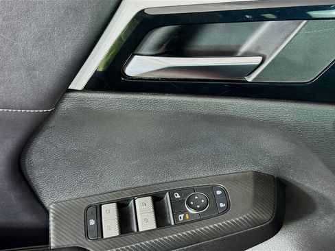 Used 2022 Mitsubishi Outlander SE image 22