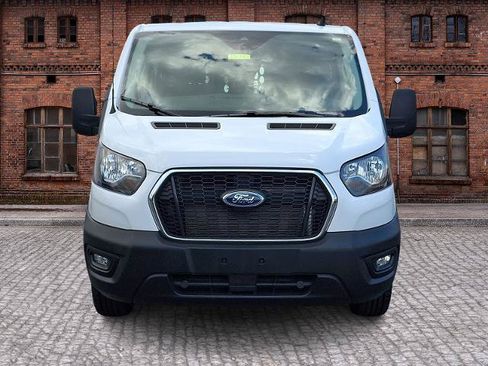 Certified 2025 Ford Transit 250 Low Roof w/ Exterior Upgrade Package RWD image 2