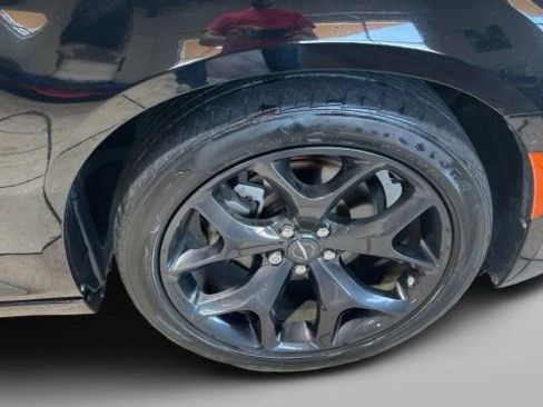Used 2023 Chrysler 300 Touring w/ Safetytec Plus Group RWD image 21