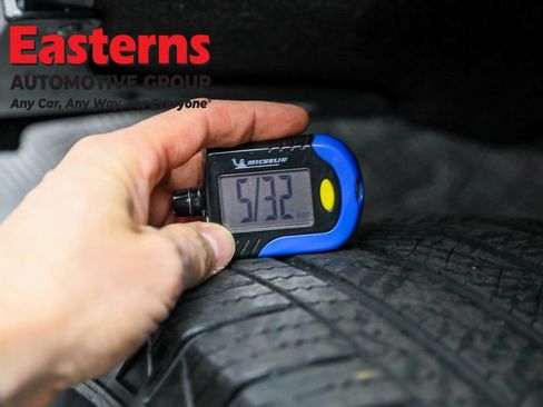 Used 2022 Chevrolet Silverado 1500 LT image 30