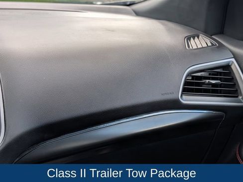 Used 2024 Ford Edge ST-Line w/ Class II Trailer Tow Package AWD/4WD image 16