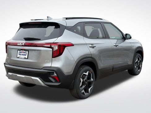 New 2026 Kia Seltos S AWD/4WD image 3