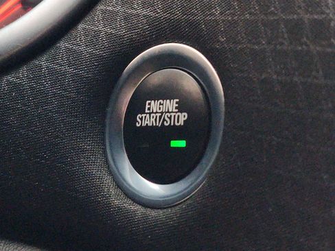 Used 2023 Chevrolet Malibu LT FWD image 22