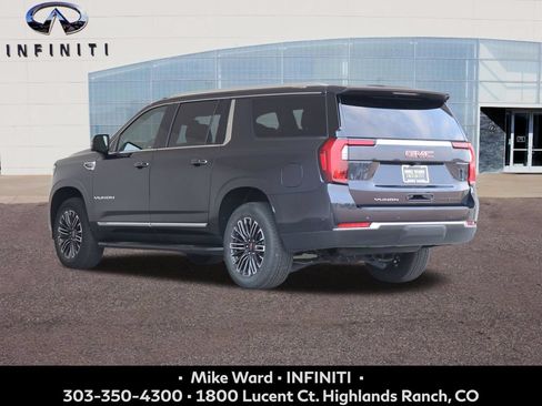 Used 2025 GMC Yukon XL Elevation AWD/4WD image 3
