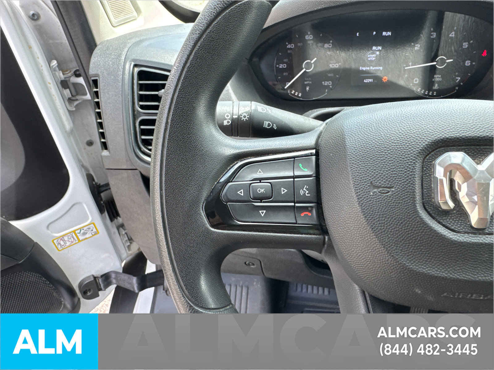 Used 2025 RAM ProMaster 2500 w/ Convenience Group FWD image 23