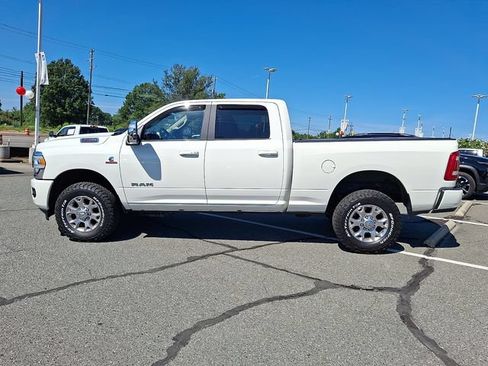 Used 2024 RAM 2500 Laramie AWD/4WD image 8