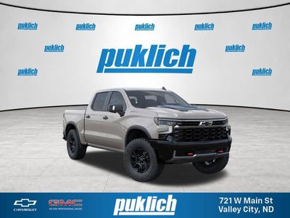 New 2026 Chevrolet Silverado 1500 ZR2 w/ LPO, Dark Essentials Package