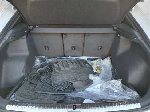 Certified 2025 Audi Q3 2.0T Premium w/ Convenience Package image 6