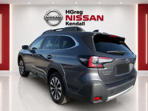 Used 2023 Subaru Outback Limited AWD/4WD image 2
