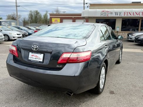 Used 2009 Toyota Camry LE image 3