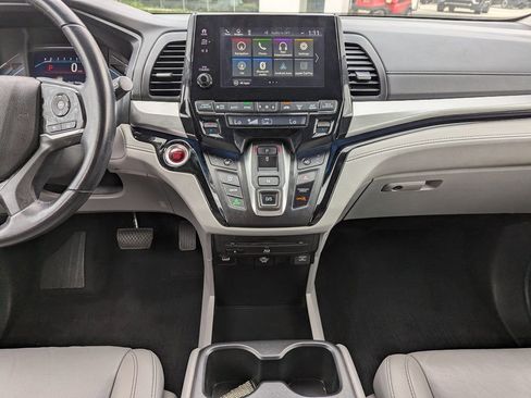 Used 2022 Honda Odyssey Touring image 13