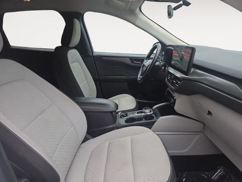 Used 2023 Ford Escape Active w/ Tech Pack #1 AWD/4WD image 15