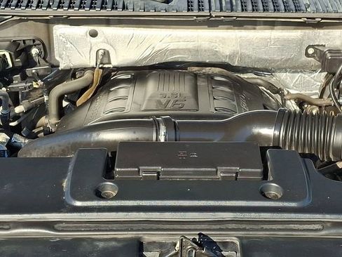 Used 2017 Ford Expedition Limited AWD/4WD image 29