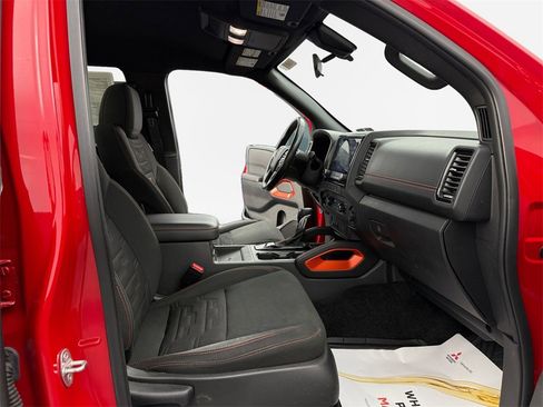 Used 2023 Nissan Frontier PRO-4X w/ Pro Convenience Package image 25