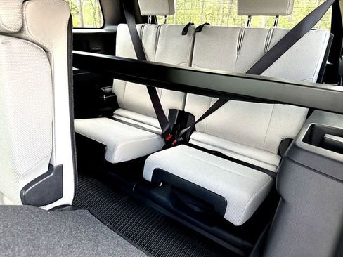 New 2026 Toyota 4Runner SR5 image 17