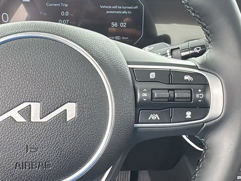New 2025 Kia K5 EX image 20