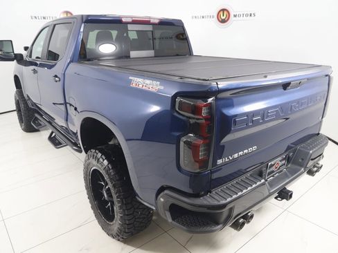 Used 2021 Chevrolet Silverado 1500 LT Trail Boss w/ Convenience Package II image 24