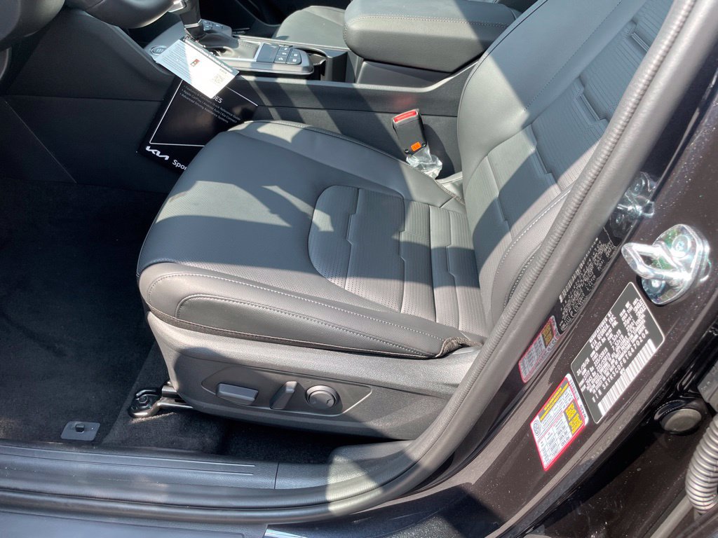 New 2026 Kia Sportage SX AWD/4WD image 12