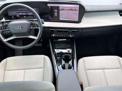 New 2026 Audi Q3 quattro 2.0T AWD/4WD image 16