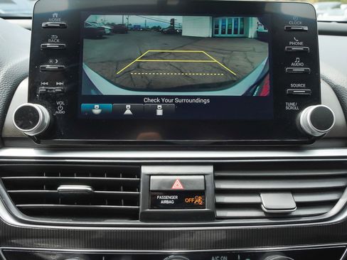 Used 2020 Honda Accord Sport image 24