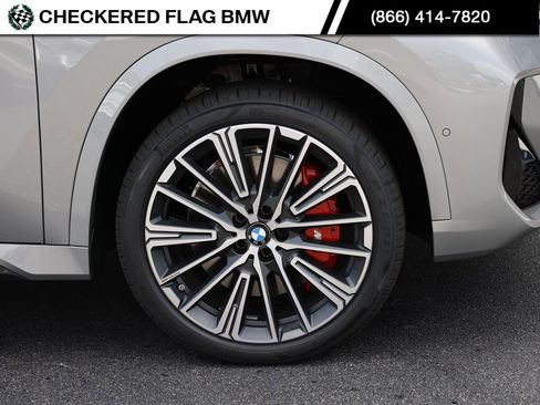 Used 2025 BMW X1 xDrive28i w/ Technology Package image 5
