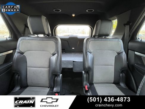 Used 2017 Ford Explorer XLT w/ Equipment Group 202A image 31