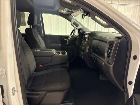Used 2022 Chevrolet Silverado 1500 Custom AWD/4WD image 23