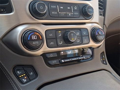 Used 2017 GMC Yukon Denali image 17