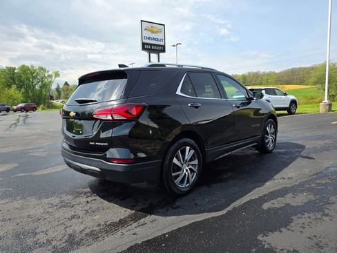 Used 2024 Chevrolet Equinox Premier AWD/4WD image 4