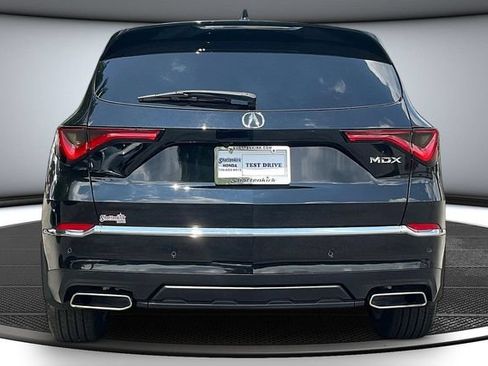 Used 2024 Acura MDX w/ Technology Package FWD image 6
