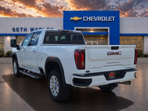 Used 2023 GMC Sierra 3500 Denali w/ Denali Ultimate Package AWD/4WD image 5