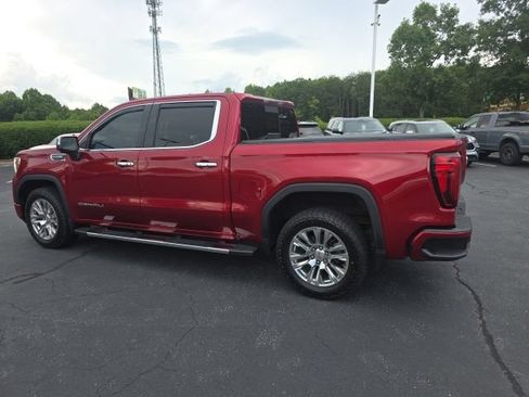 Used 2021 GMC Sierra 1500 Denali w/ Driver Alert Package II AWD/4WD image 8
