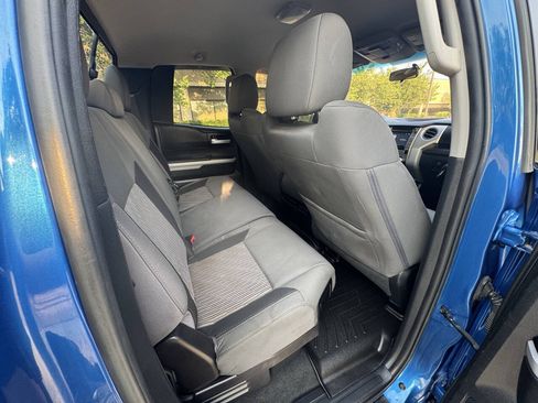 Used 2017 Toyota Tundra SR5 AWD/4WD image 24